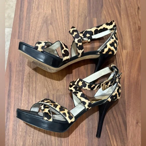 Aquatec Michael Kors Monogram Bag Yellow Heels Mk Cheetah Shoes